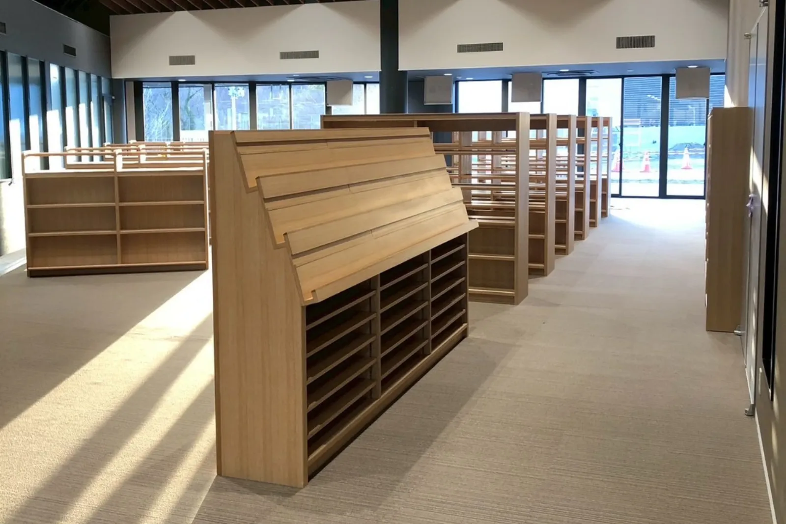 1600×1067、1カラム画像カルーセル (7)